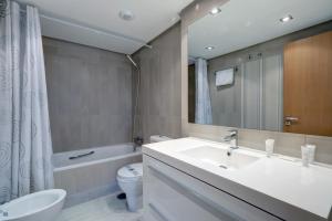 aqua apartments vento marbella