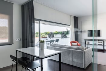 sevilla green suites