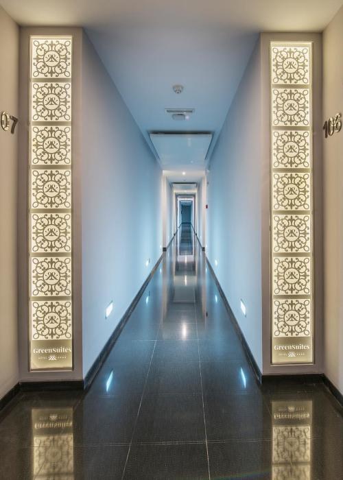 sevilla green suites