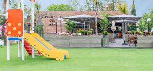 sevilla green suites