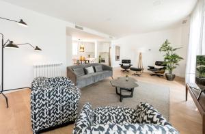 plaza espana skyline