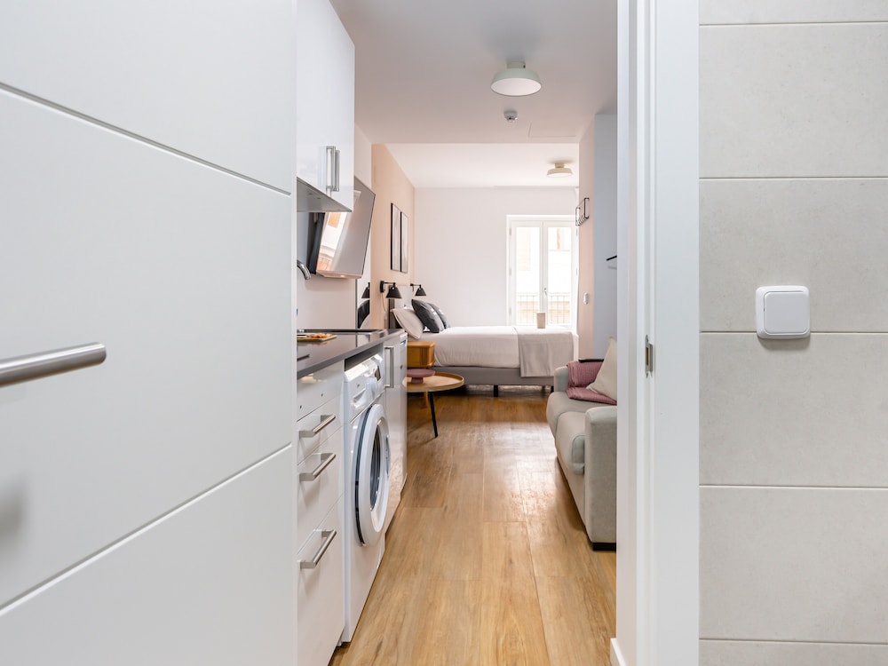 limehome madrid la bolsa