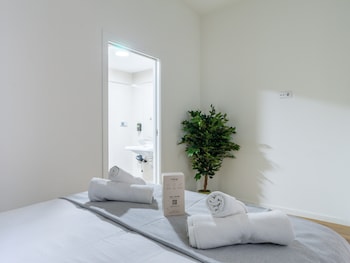 limehome madrid la bolsa