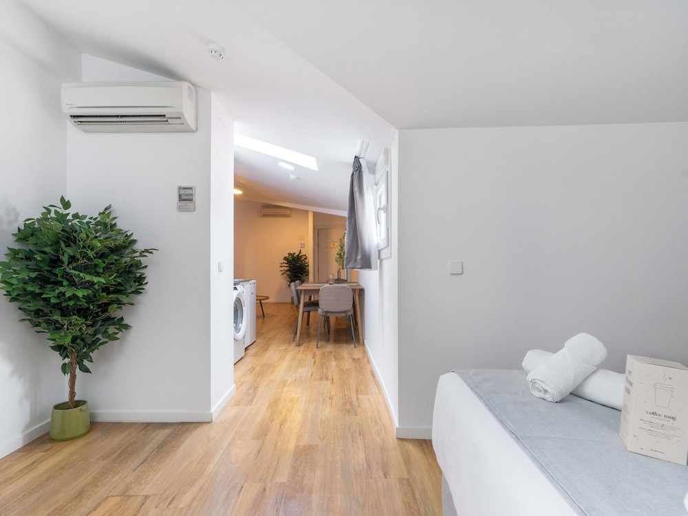 limehome madrid la bolsa