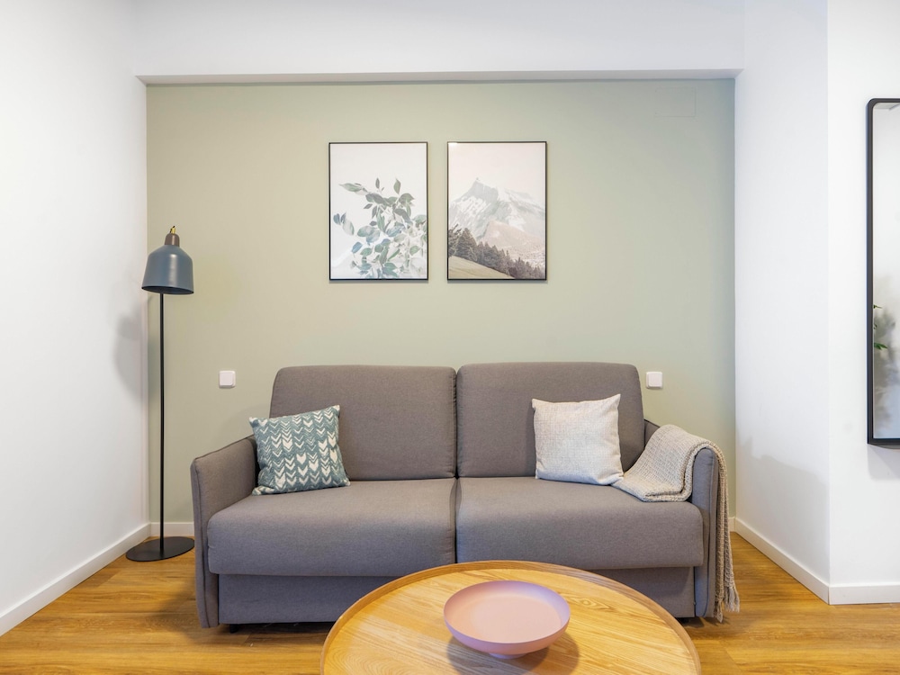 limehome madrid la bolsa