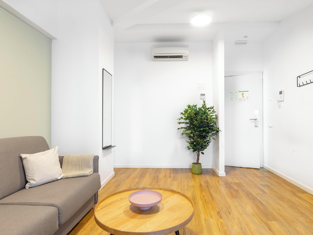 limehome madrid la bolsa