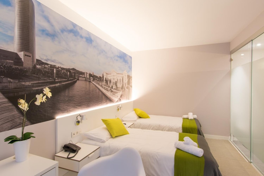 bilbao city rooms
