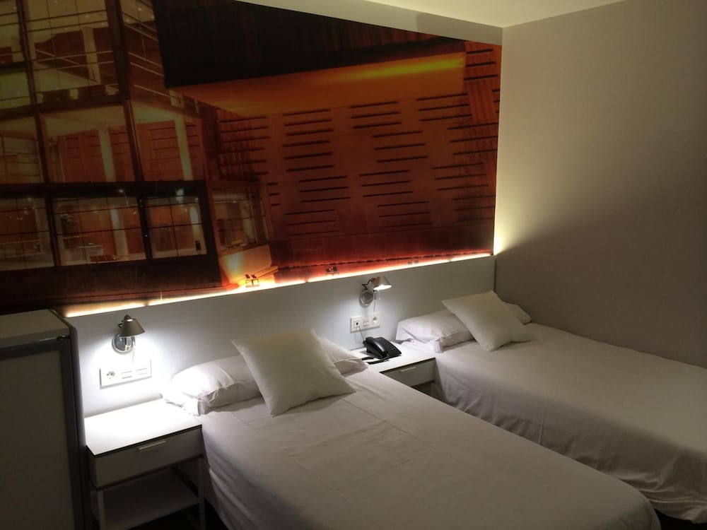 bilbao city rooms