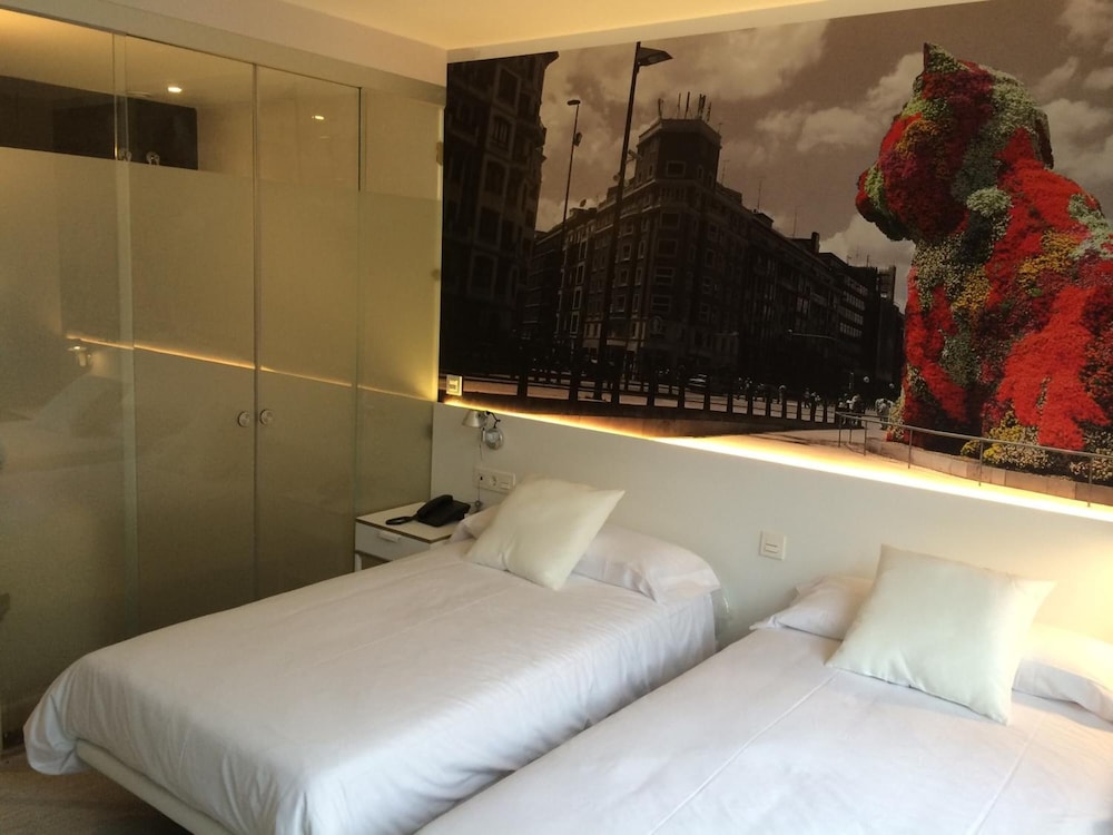 bilbao city rooms