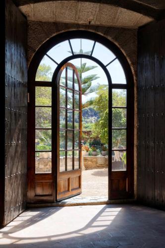 hotel masia can vive