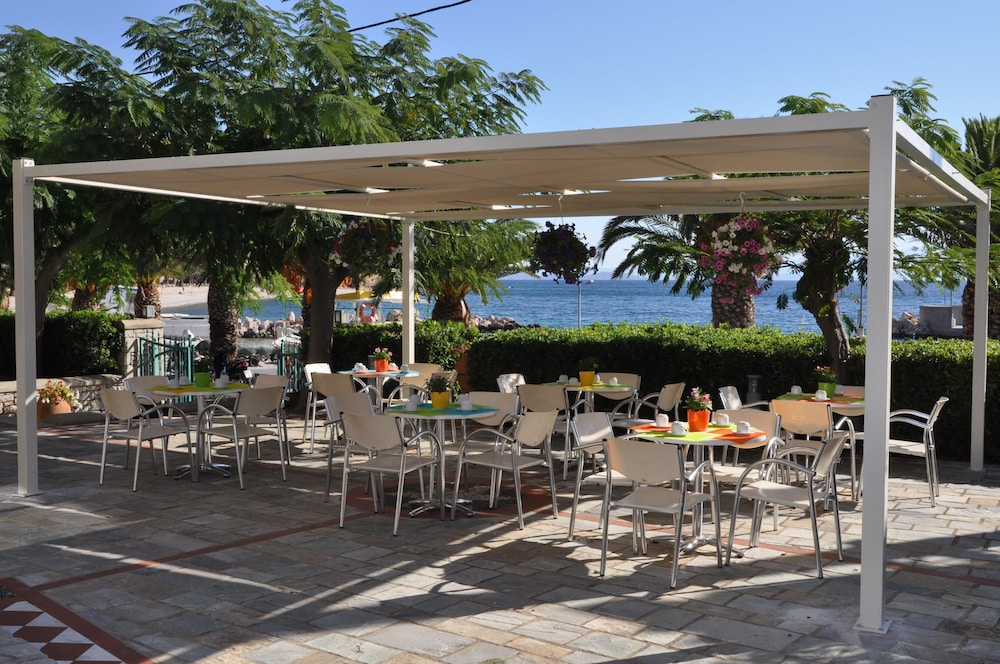 kyveli apartments