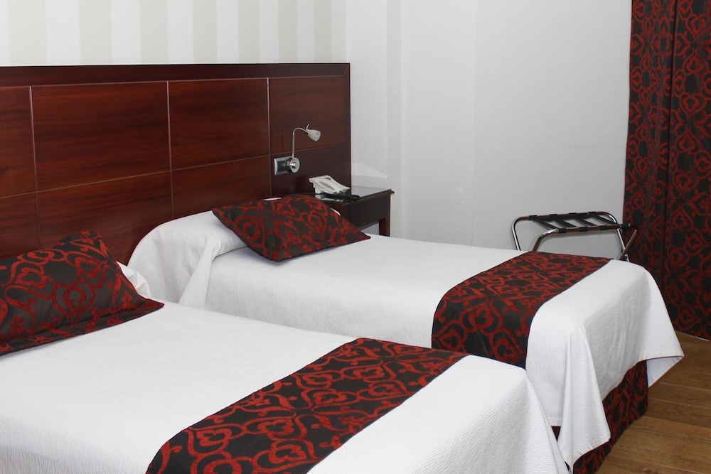 hotel lb lebrija by ma 22 puntos