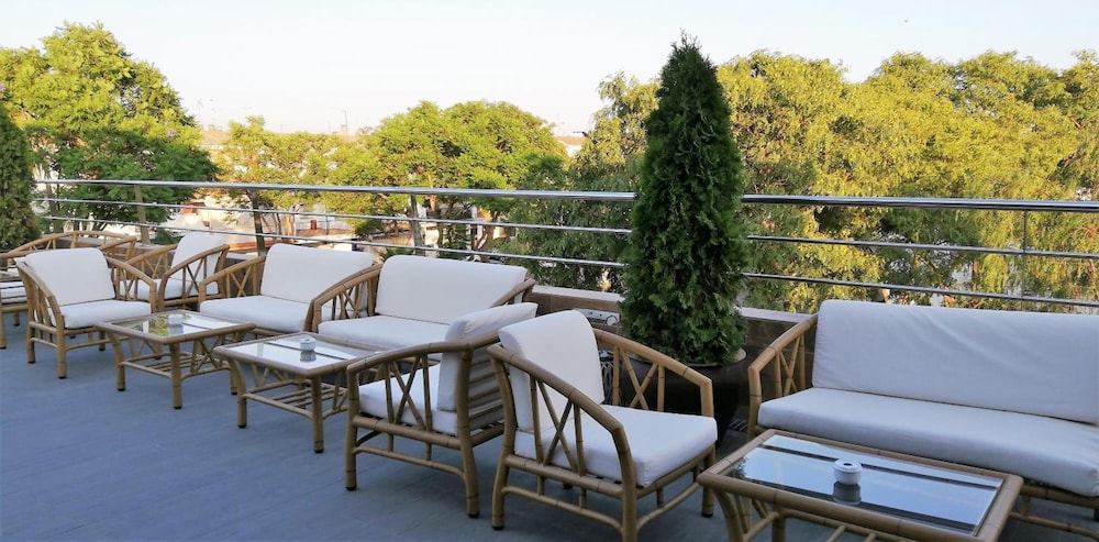 hotel lb lebrija by ma 22 puntos