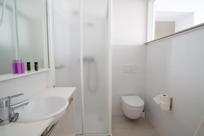 hostal marina cadaques