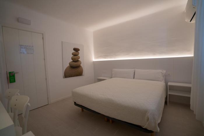 hostal marina cadaques