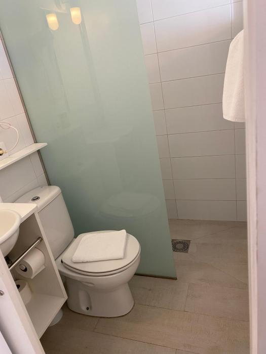 hostal marina cadaques