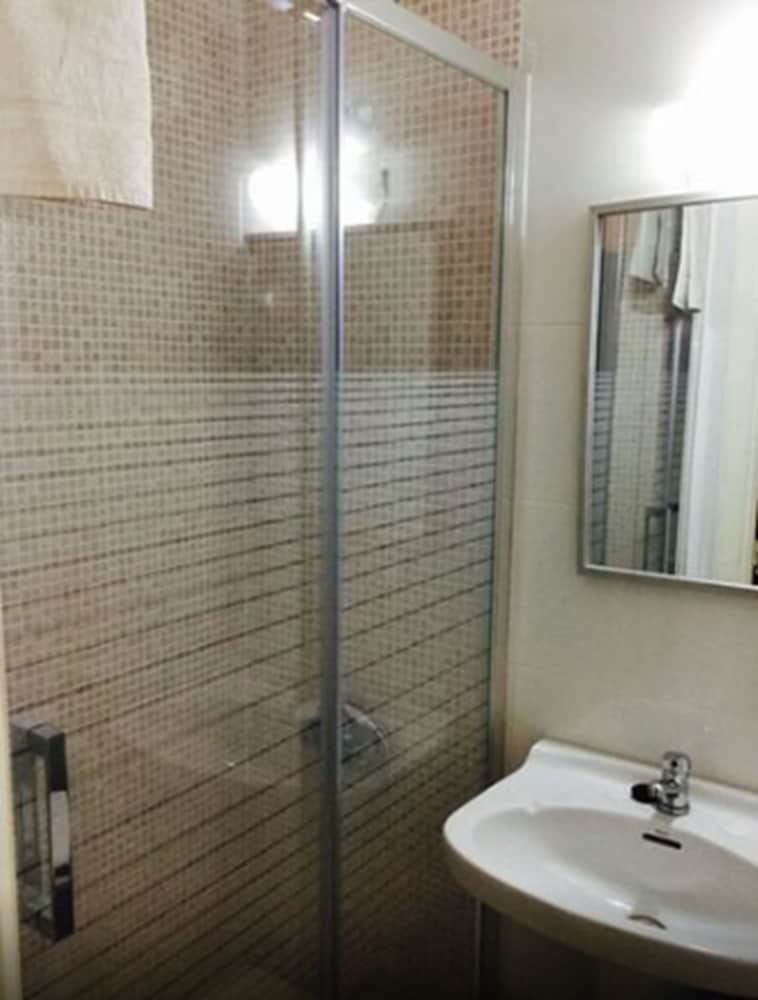 hostal albero by gaiarooms