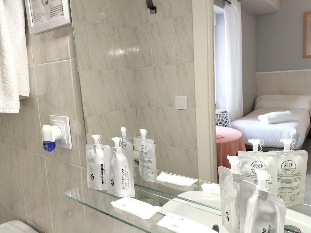 hostal albero by gaiarooms