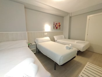 hostal albero by gaiarooms