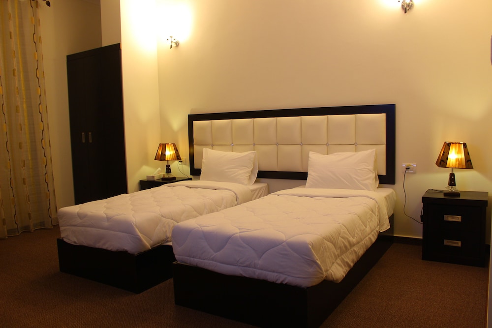 abu mazen hotel