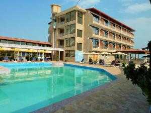 Hotel Petit Bateau,Near Guinea Palais Du Peuple,4 star