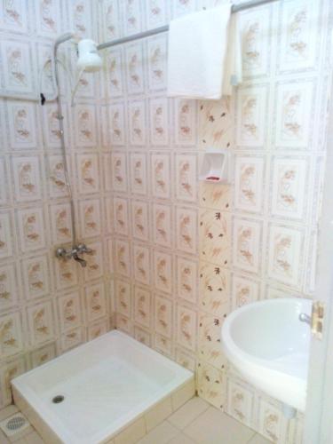 Bekam Hotel,Kerugoya>>Embu,3 star