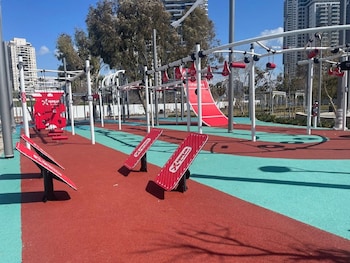 Spat Beach,Bat Yam>>Azor,3 star