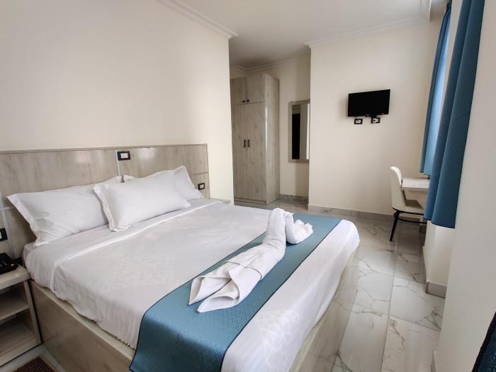 glam hotel