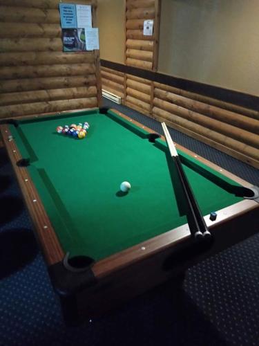 shoal lake motor inn