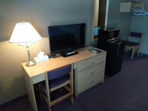 Shoal Lake Motor Inn,Neepawa>>Brandon,2 star