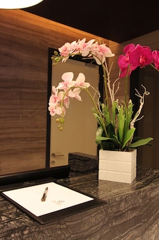 Grandis Hotel,Kota Kinabalu>>Gaya Island,4 star