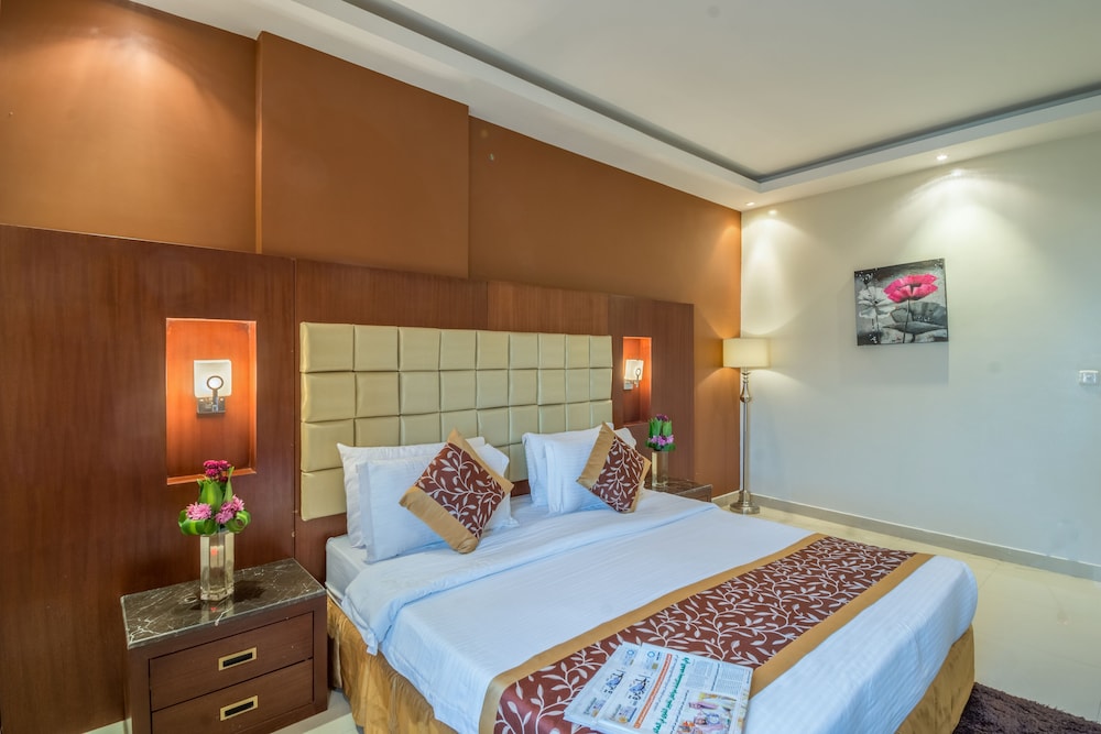 almuhaidb jarir almalaz