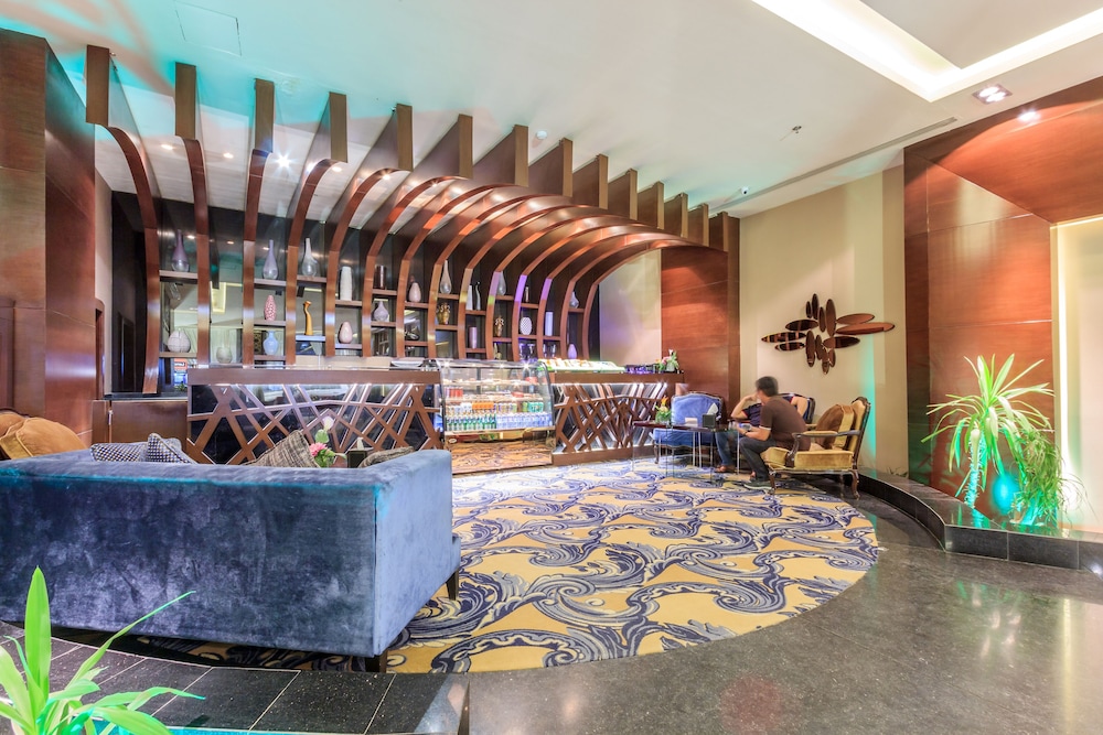 almuhaidb faisaliah hotel suites