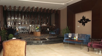 Almuhaidb Faisaliah Hotel Suites,In Riyadh (Al Olaya District),3 star