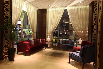 almuhaidb faisaliah hotel suites