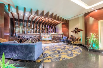 almuhaidb faisaliah hotel suites