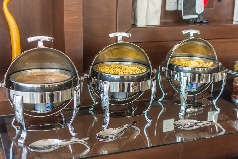 almuhaidb faisaliah hotel suites