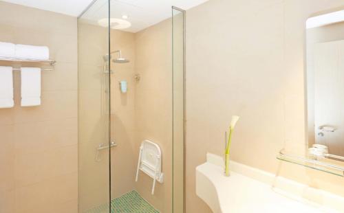 ibis styles makkah