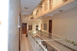 raja excelsior hotel