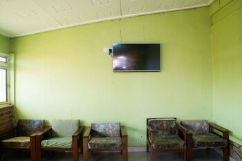 Satellite One Hotel,Northern Region>>Nebbi,2.5 star