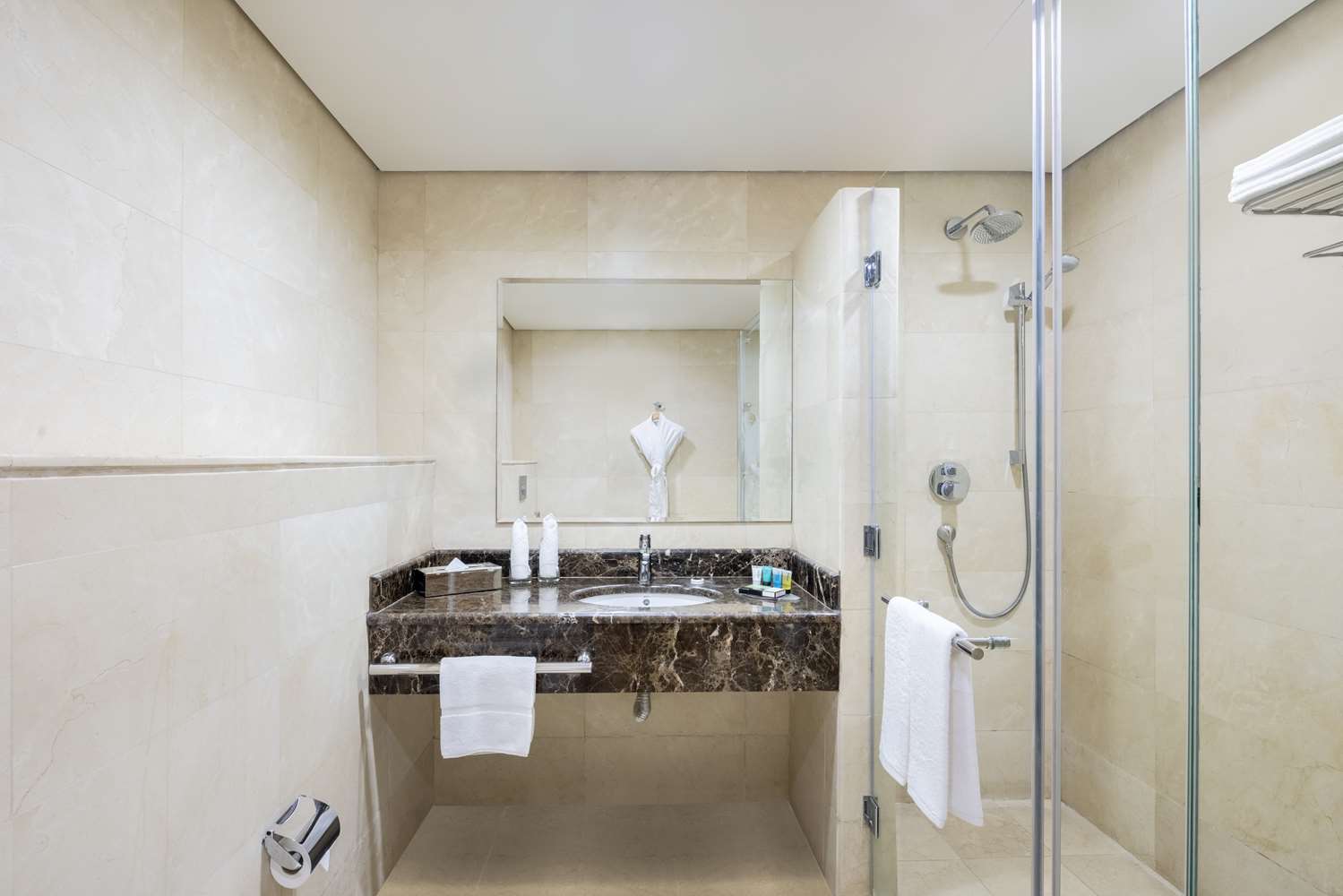 doubletree by hilton jeddah al andalus mall