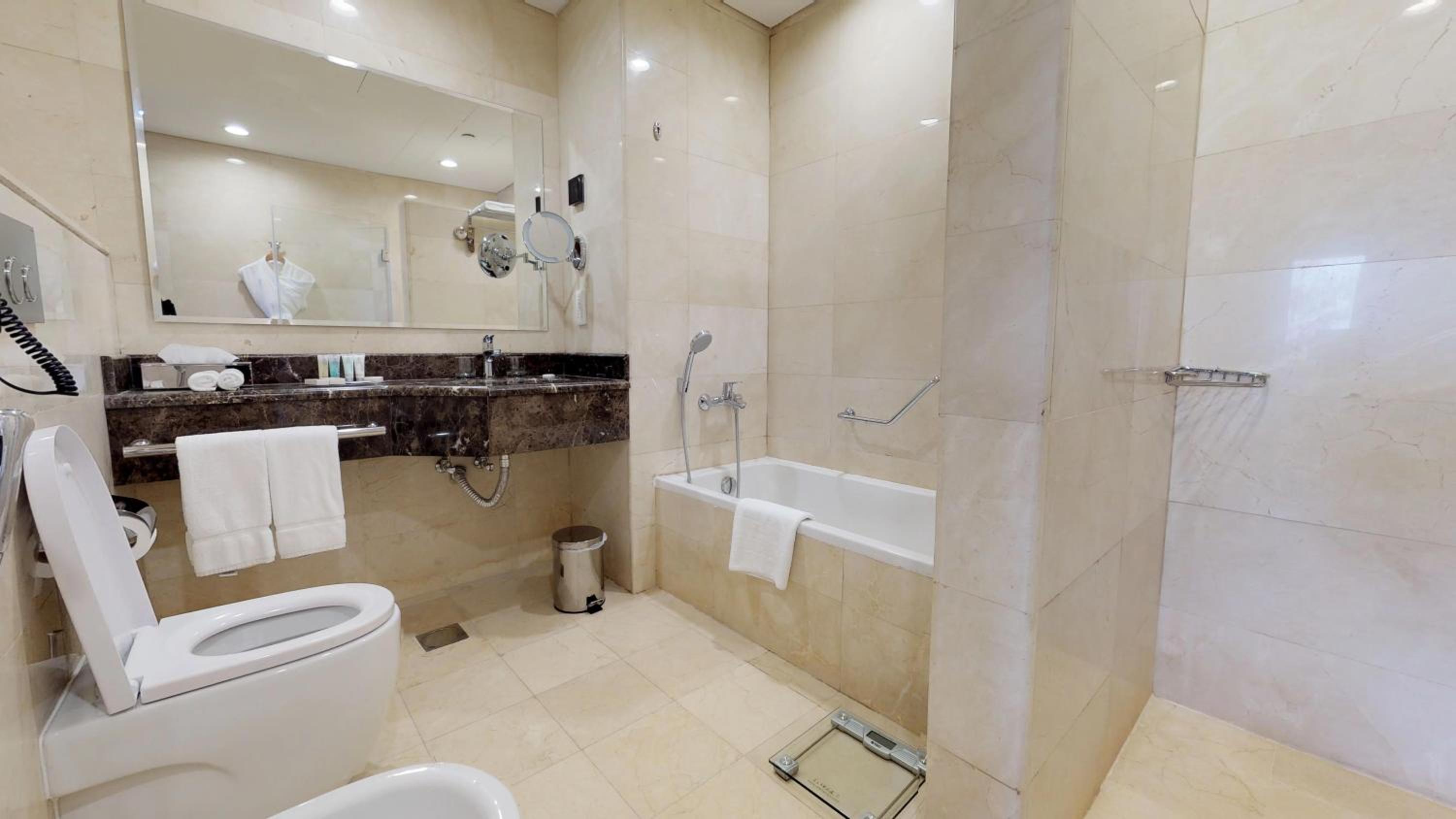 doubletree by hilton jeddah al andalus mall