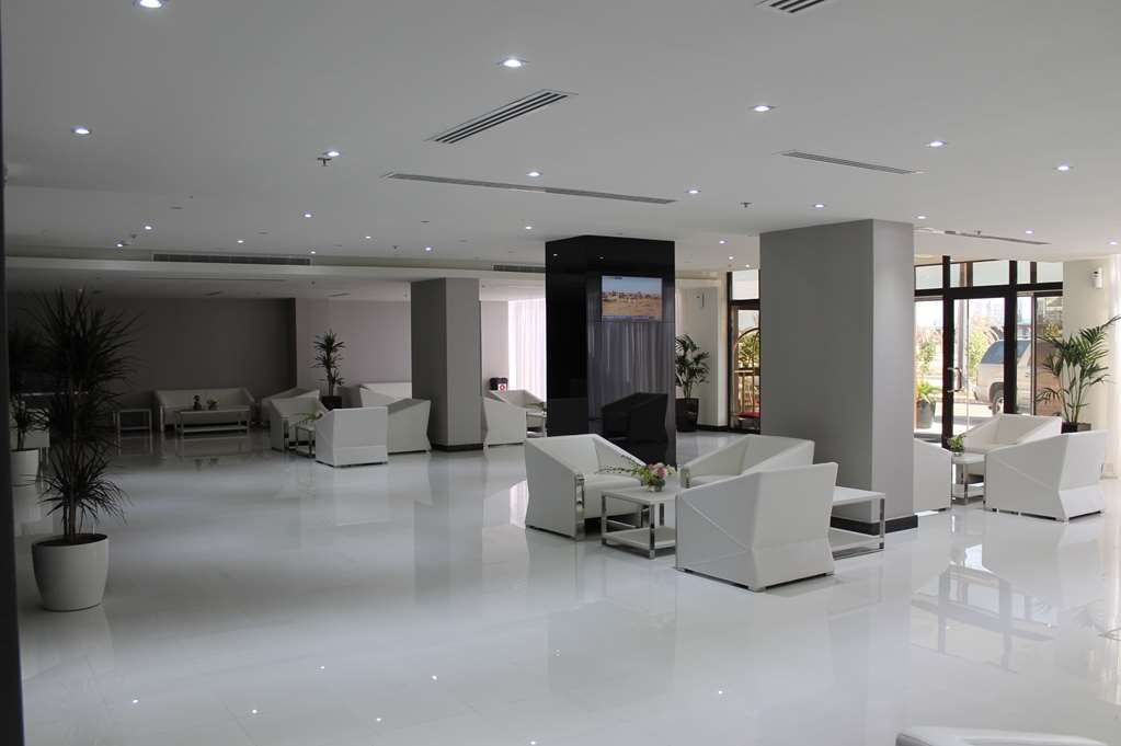 golden tulip al khobar suites