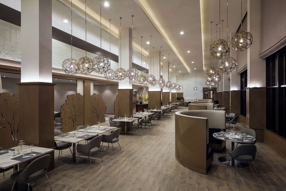 radisson blu hotel buraidah