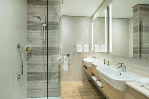 hilton garden inn al khobar