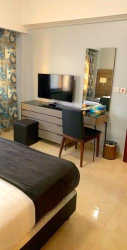 golden marina resort