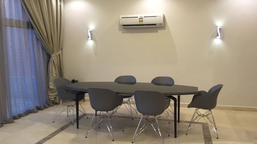 golden marina resort