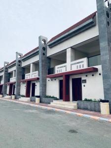 golden marina resort