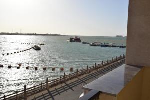 golden marina resort