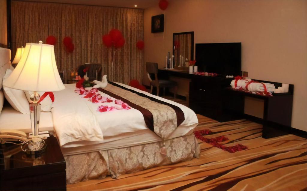 garden plaza hotel sefah